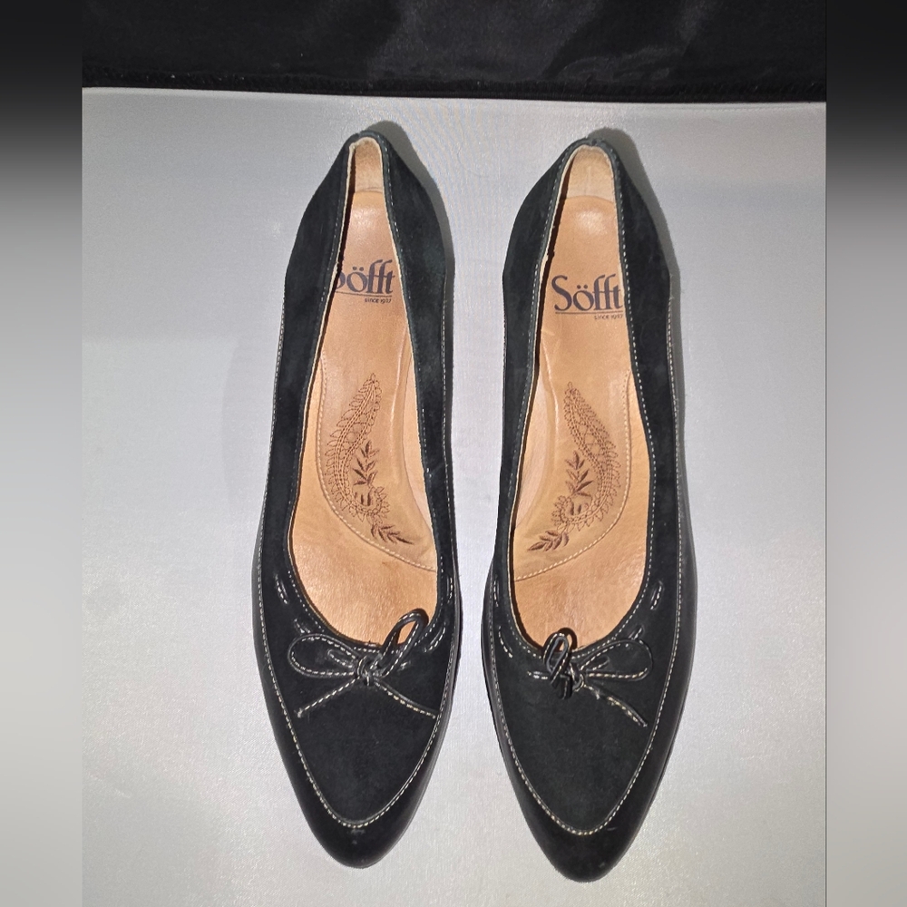 EUC Sofft Black Suede Leather Almond Toe Medium Pump  Shoe Womens Sz 8.5 M Palma